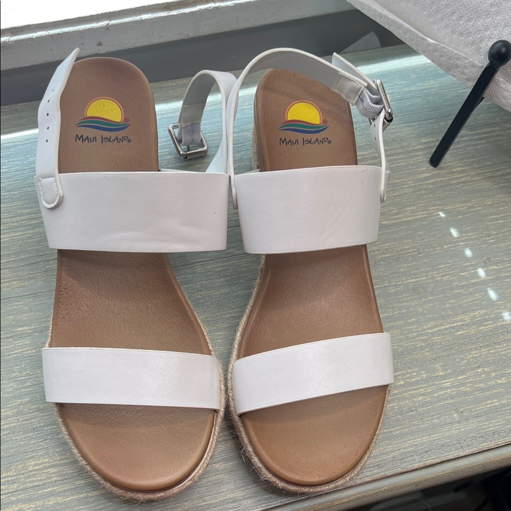 New Maui Island White Platform Sandals for Women Size 12M